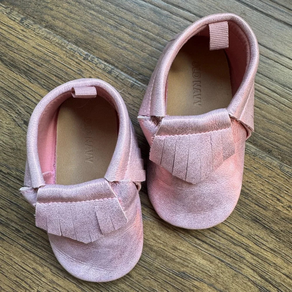 Pink Fringe Kids Moccasins
